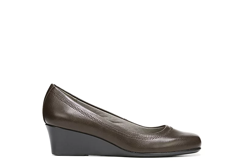 Lifestride Womens Groovy Pump - Dark Tan 2 Lifestride Womens Groovy Pump - Dark Tan - Image 2