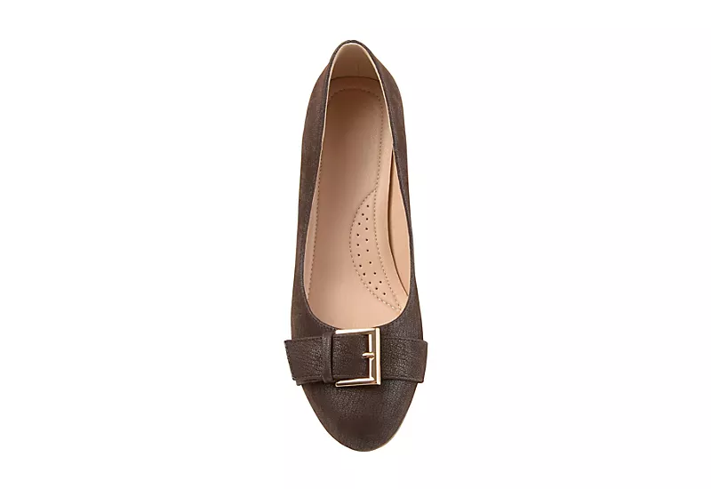 Journee Collection Womens Graysn Wedge Pump - Brown 6 Journee Collection Womens Graysn Wedge Pump - Brown - Image 6