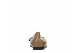 Mootsies Tootsies Womens Cameo Flat - Camel -Theydude Store US 01 105356 04