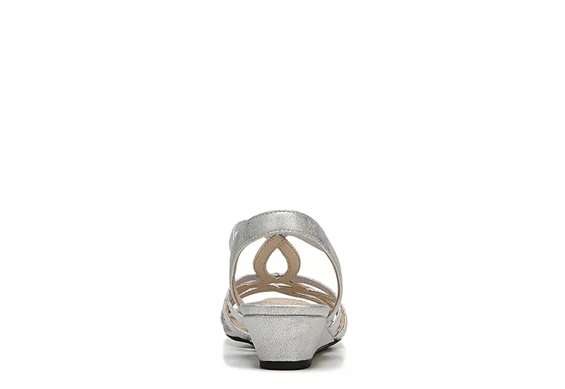 Lifestride Womens Yaya Wedge Sandal - Silver 5 Lifestride Womens Yaya Wedge Sandal - Silver - Image 5