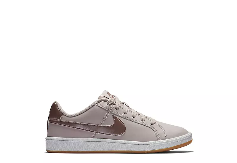 Nike Womens Court Royale Sneaker - Blush 2 Nike Womens Court Royale Sneaker - Blush - Image 2